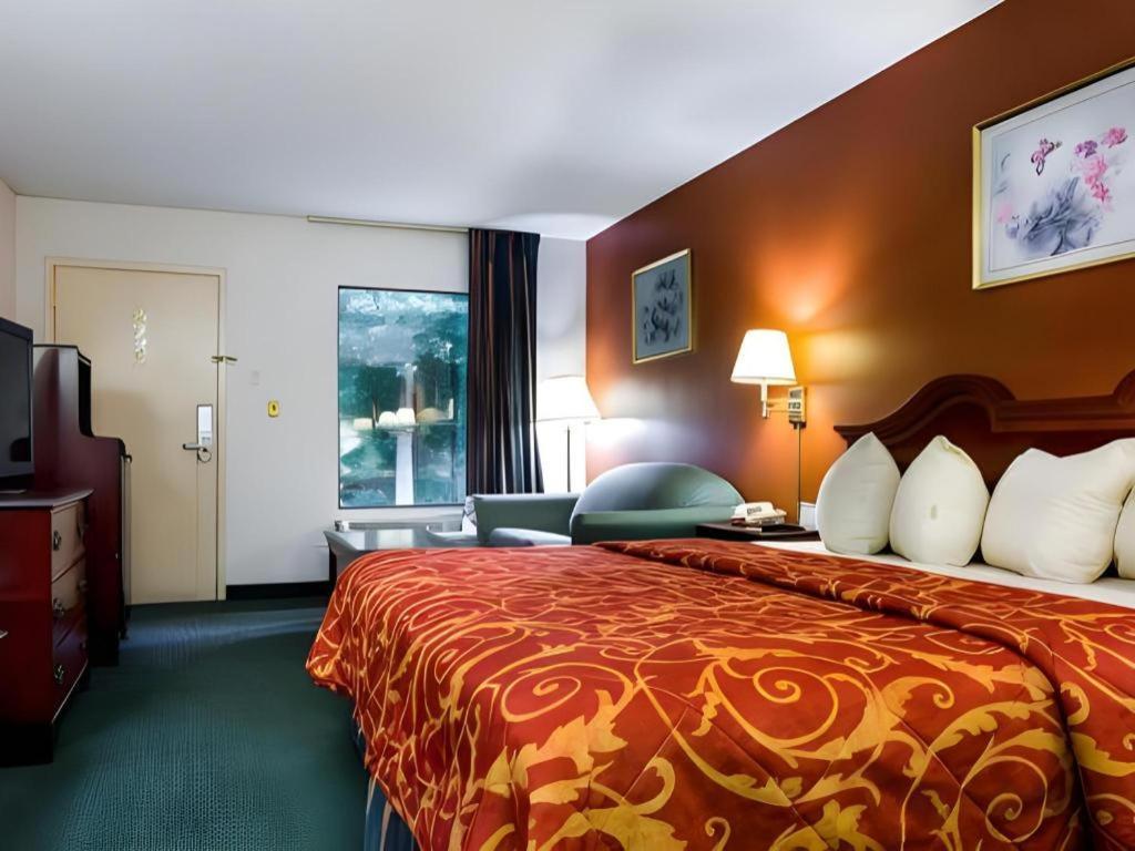 Econo Lodge South Garner Kültér fotó