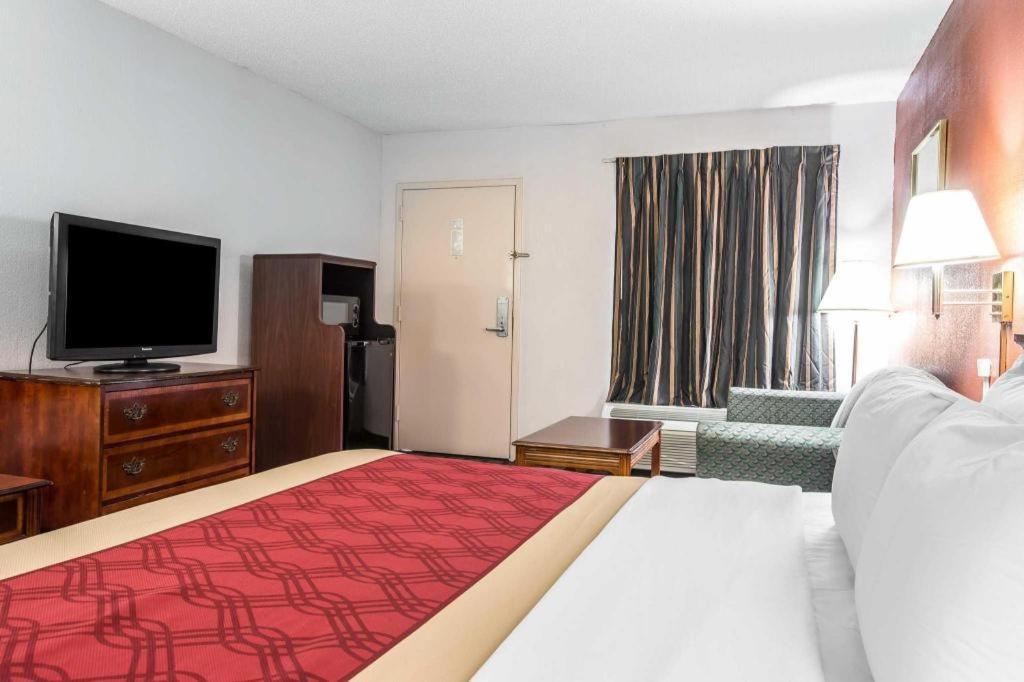 Econo Lodge South Garner Kültér fotó